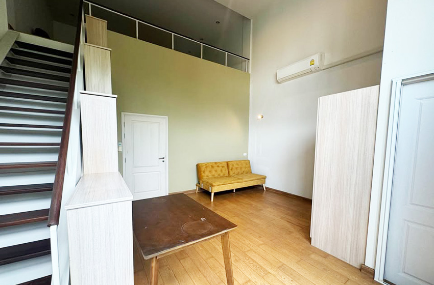 Townhouse in Sukhumvit 